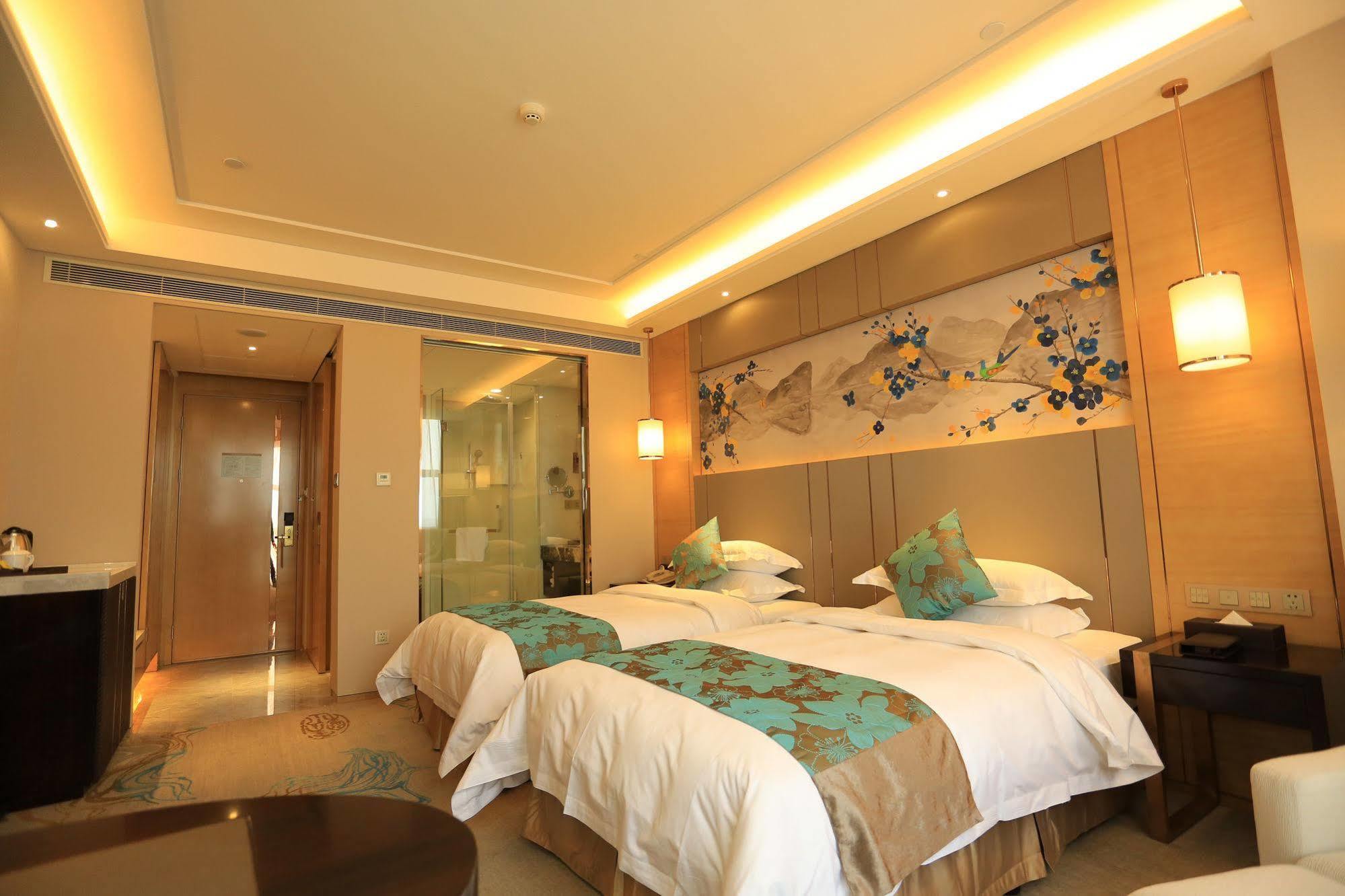 Hotel Ramada Yiyang Taojiang Exterior foto