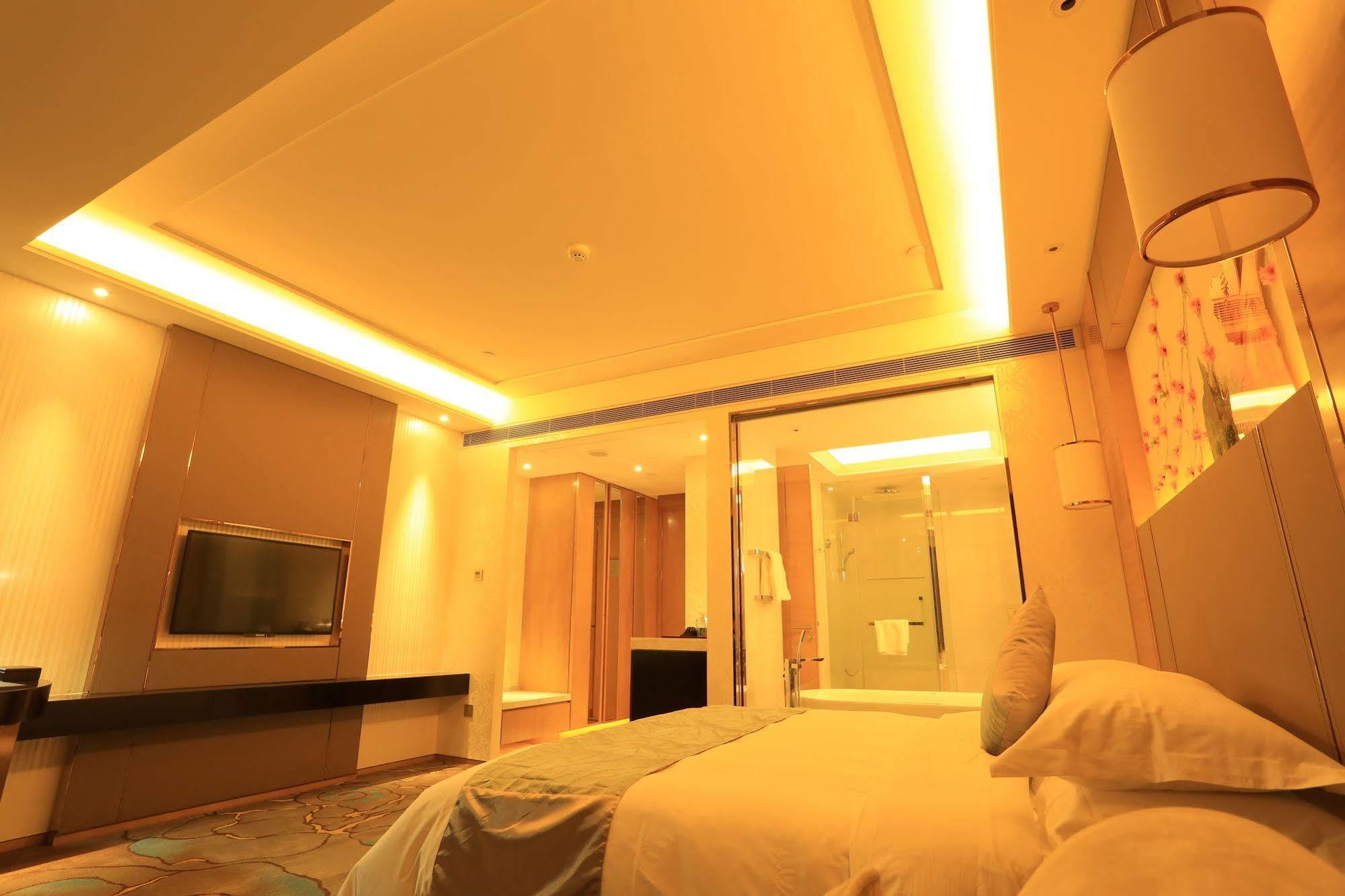 Hotel Ramada Yiyang Taojiang Exterior foto
